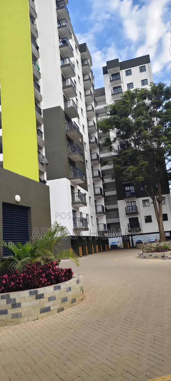 Arianahomes Keza