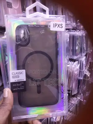 MagSafe iPhone Xs Transluscent Case With Lense Protector-Black
