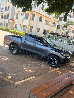 Toyota Hilux 2021 Black
