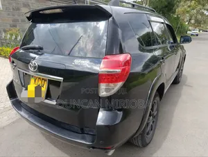 Toyota Vanguard 2012 Black