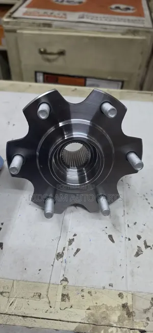 Mitsubishi Pajero V97/V98 Rear Hub Bearing