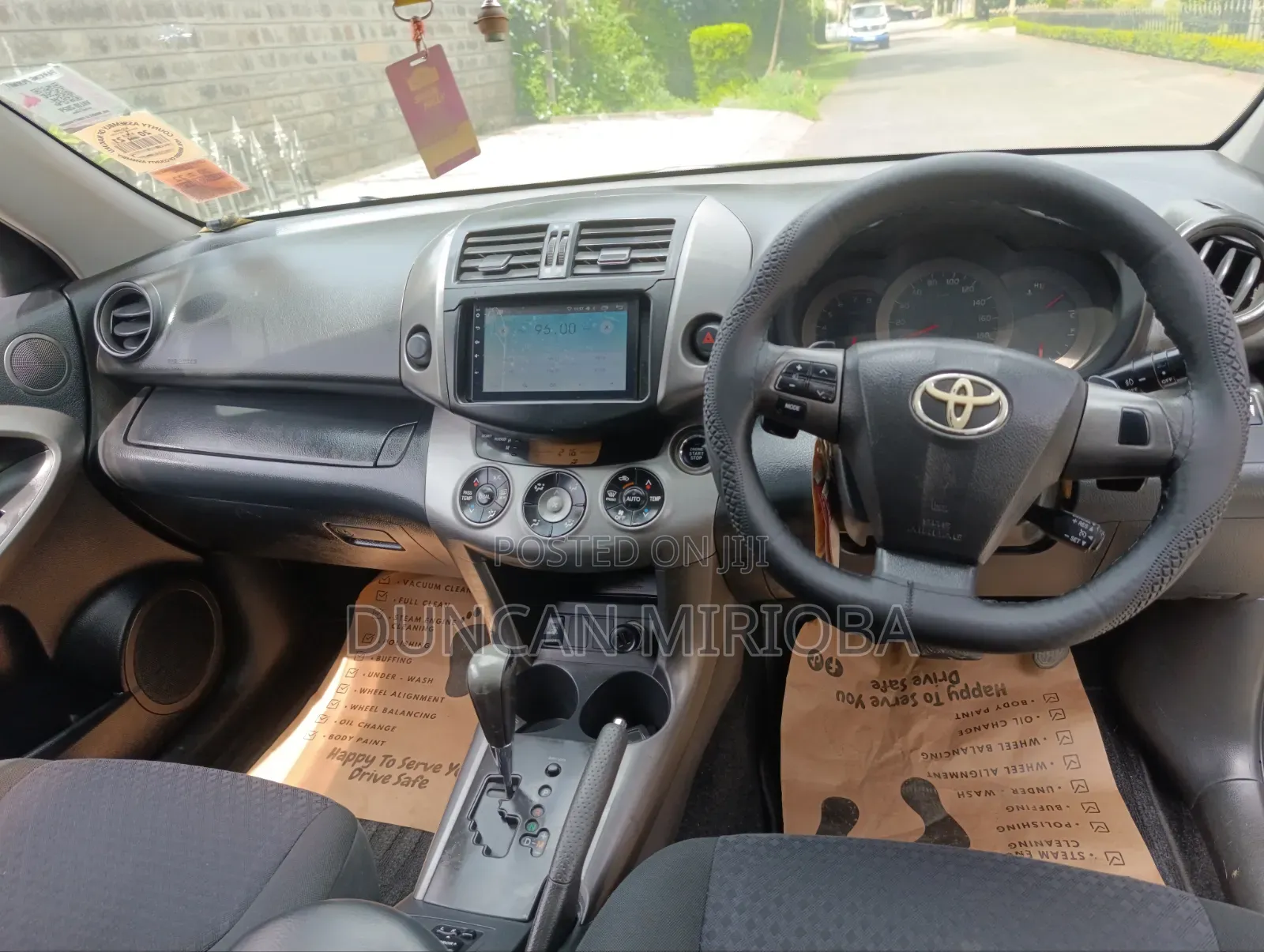 Toyota Vanguard 2012 Black