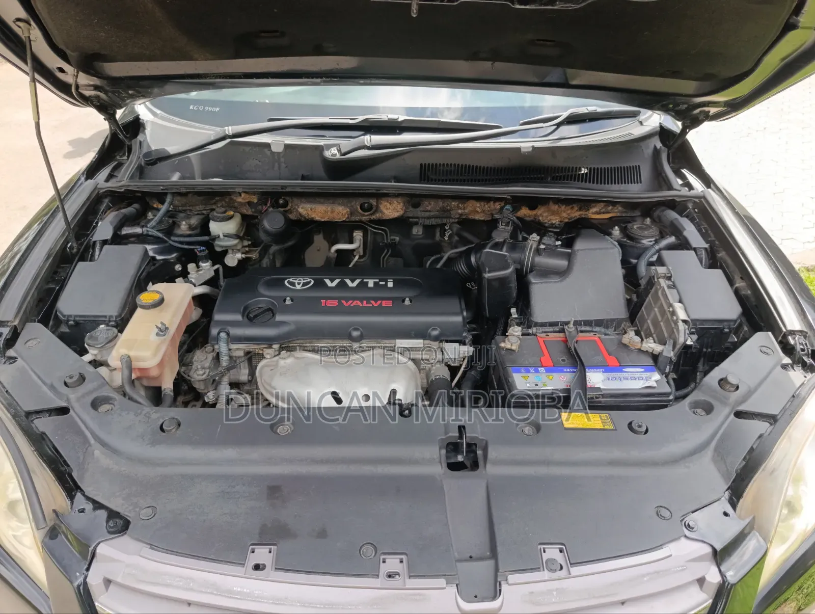 Toyota Vanguard 2012 Black