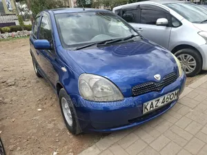 Toyota Vitz 1.0 FWD 5dr 1999 Blue