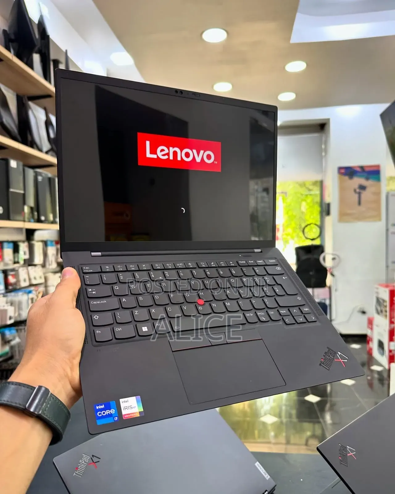 New Laptop Lenovo ThinkPad X1 Carbon 16GB Intel Core i7 SSD 512GB