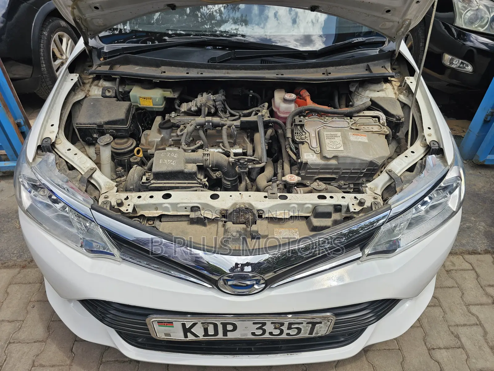 Toyota Corolla Fielder 2015 White