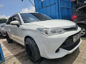 Toyota Corolla Fielder 2015 White