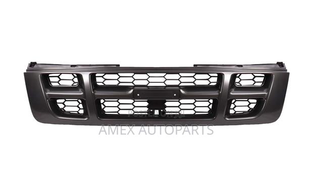 Grille Isuzu DMax 2003 Onwards Grey - thumbnail 2