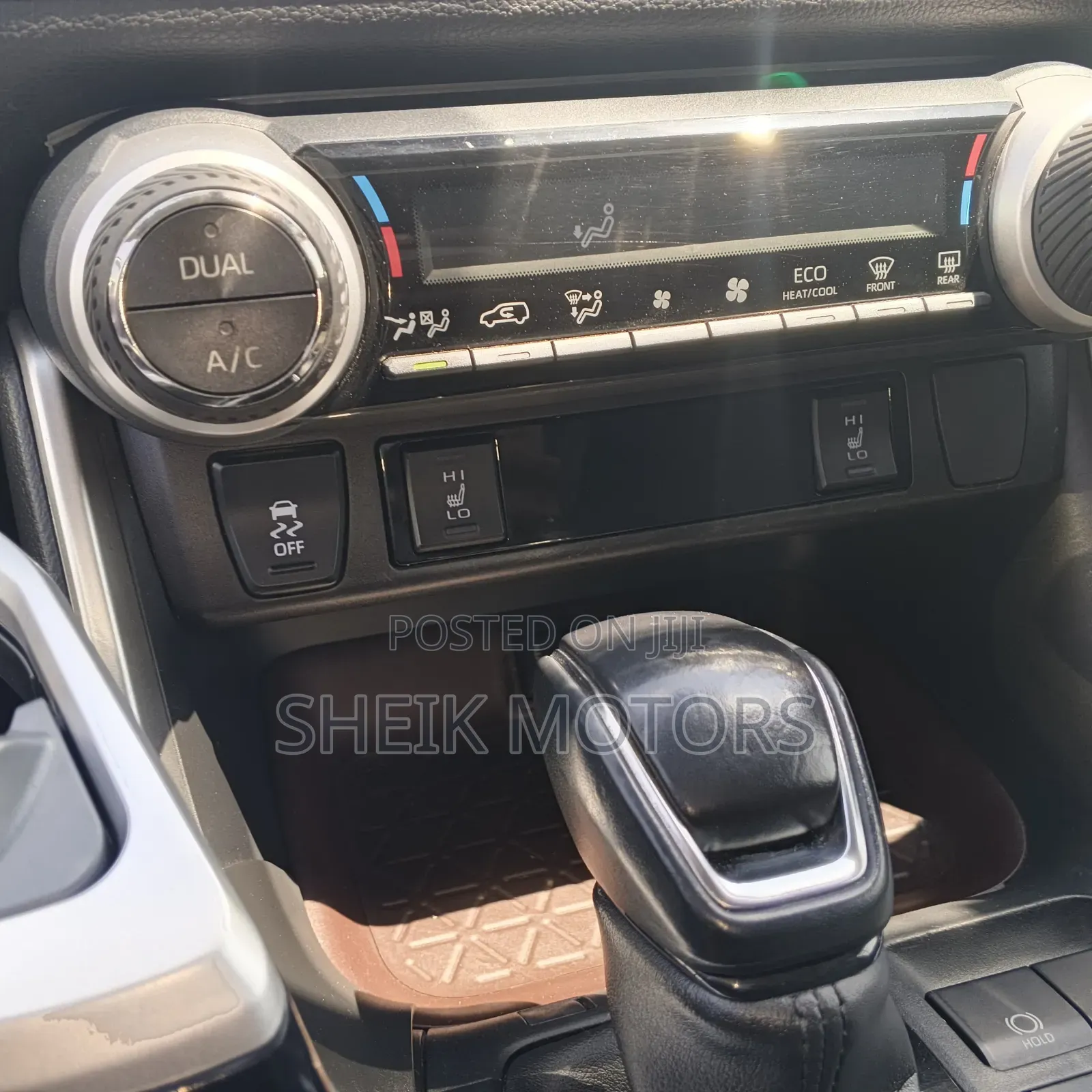 Toyota RAV4 2020 White