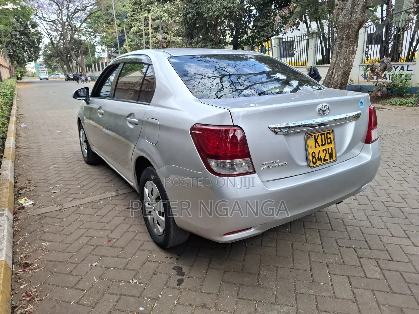 Toyota Axio 1.5 X 2WD 2014 Silver