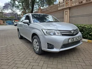 Toyota Axio 1.5 X 2WD 2014 Silver