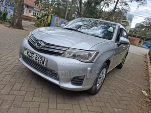 Toyota Axio 1.5 X 2WD 2014 Silver