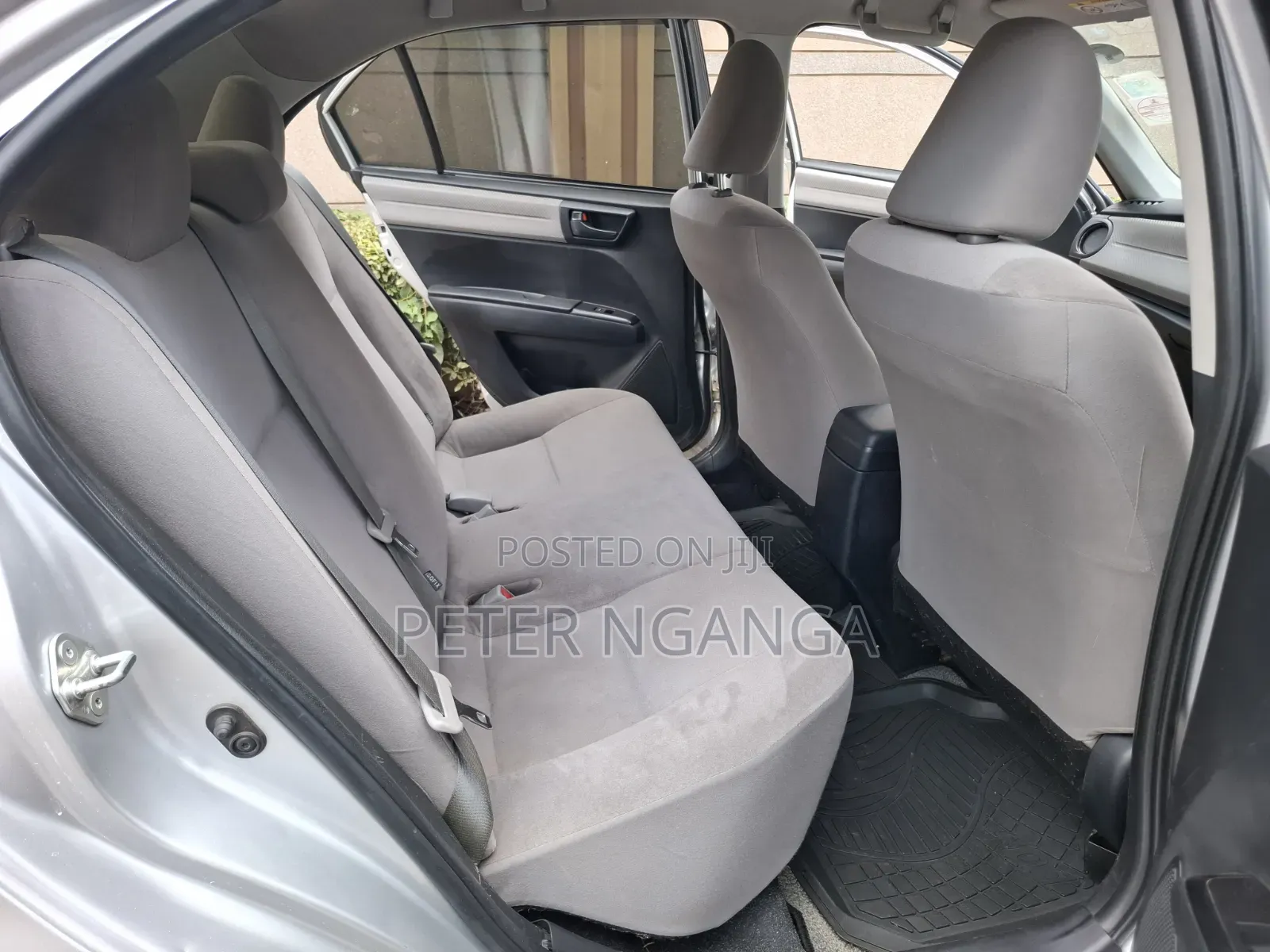 Toyota Axio 1.5 X 2WD 2014 Silver