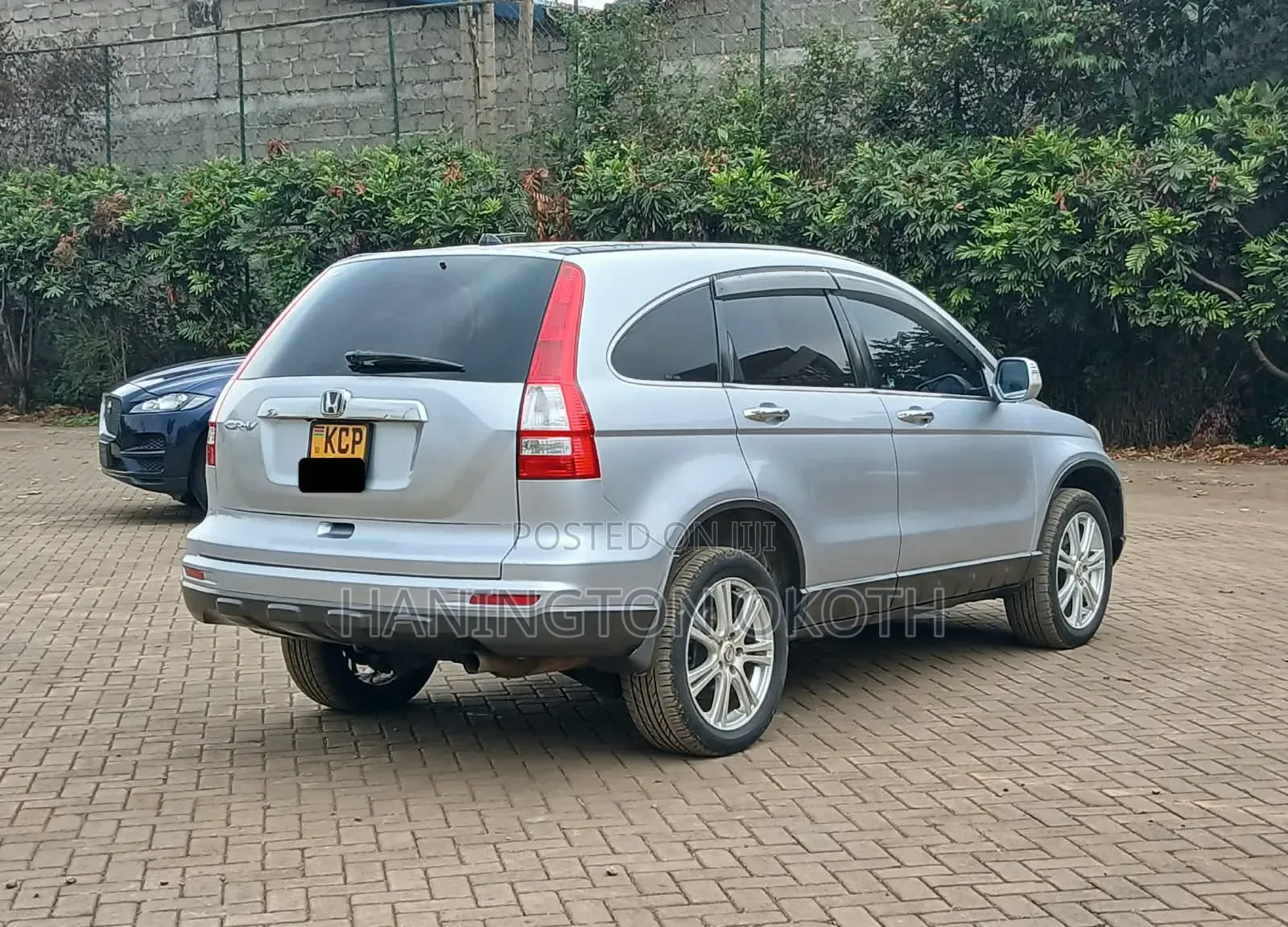 Honda CR-V 2011 Silver