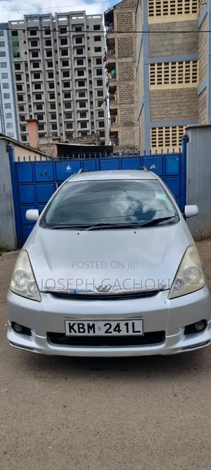 Toyota Wish 2005 Silver