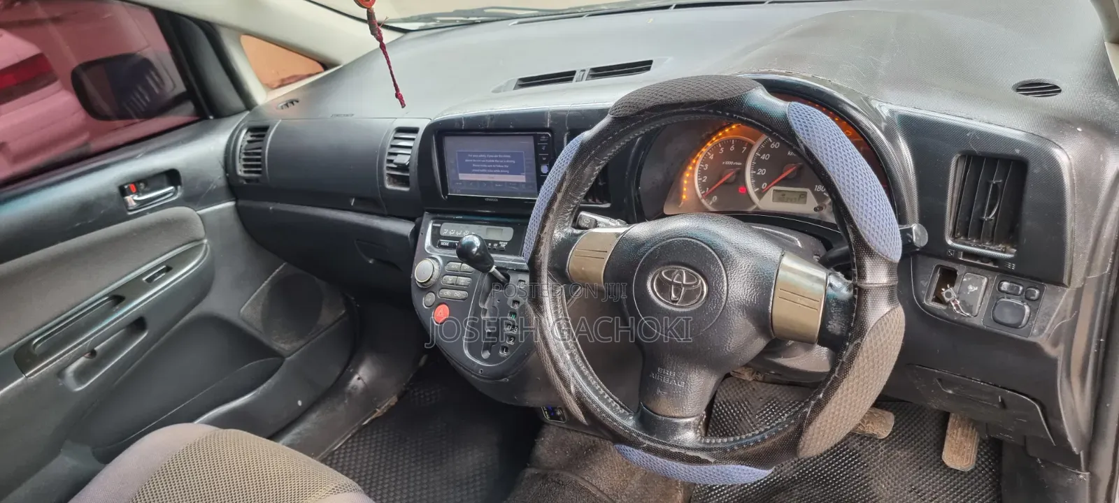 Toyota Wish 2005 Silver