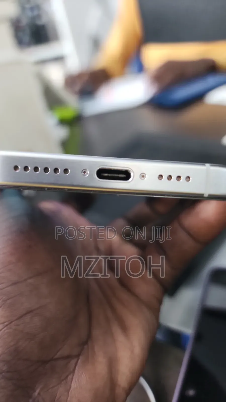 Apple iPhone 15 Pro Max 256 GB White