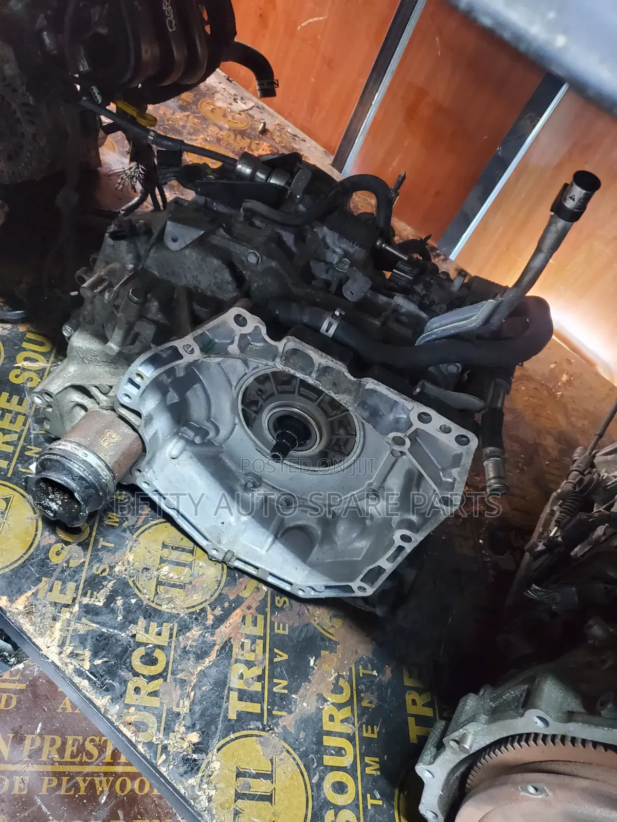 Nissan Tiida Hr15 Gearbox