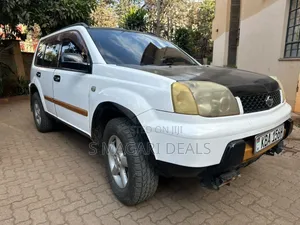 Nissan X-Trail 2000 White