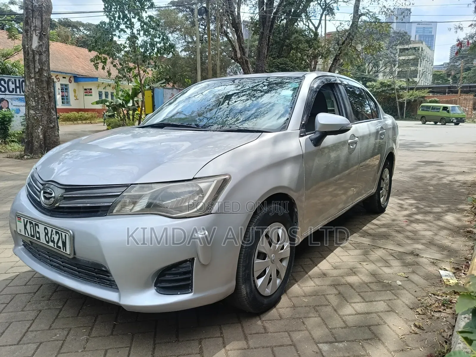 Toyota Axio 2014 Silver