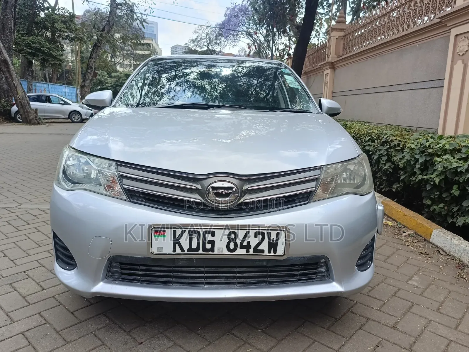Toyota Axio 2014 Silver