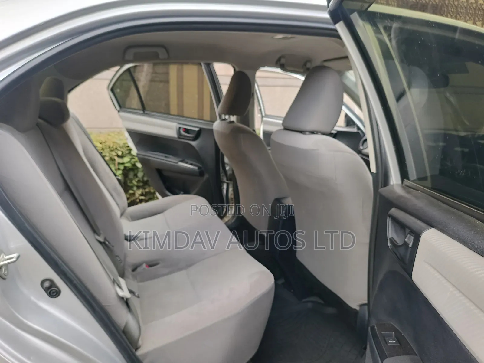 Toyota Axio 2014 Silver