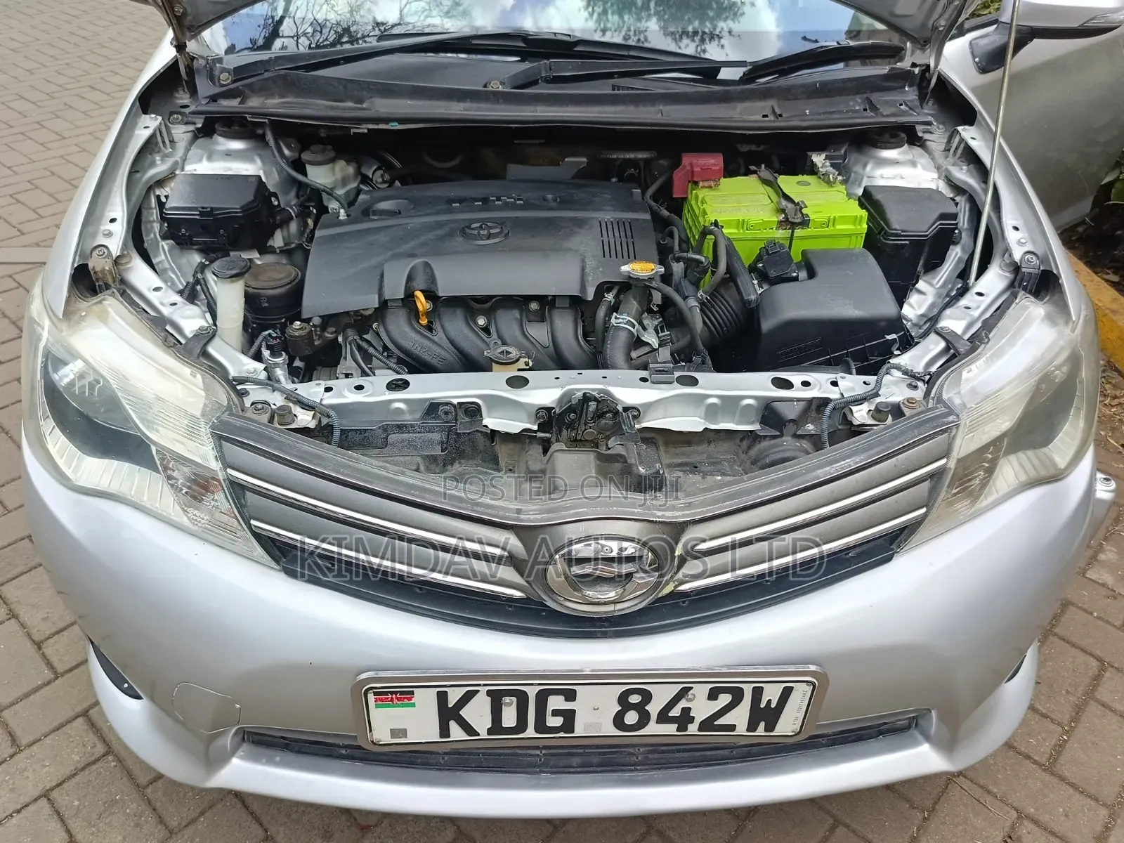 Toyota Axio 2014 Silver