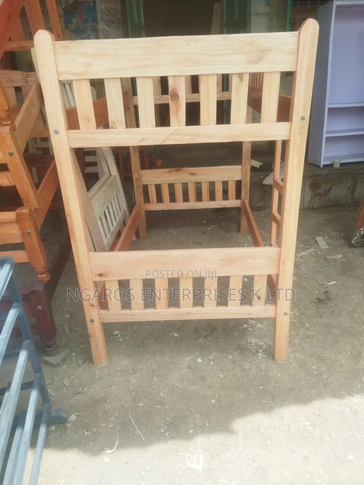 Double Decker Bed 3/6