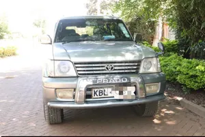 Toyota Land Cruiser Prado 3.4 5dr 2004 Silver