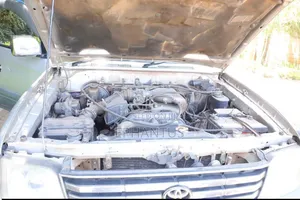 Toyota Land Cruiser Prado 3.4 5dr 2004 Silver