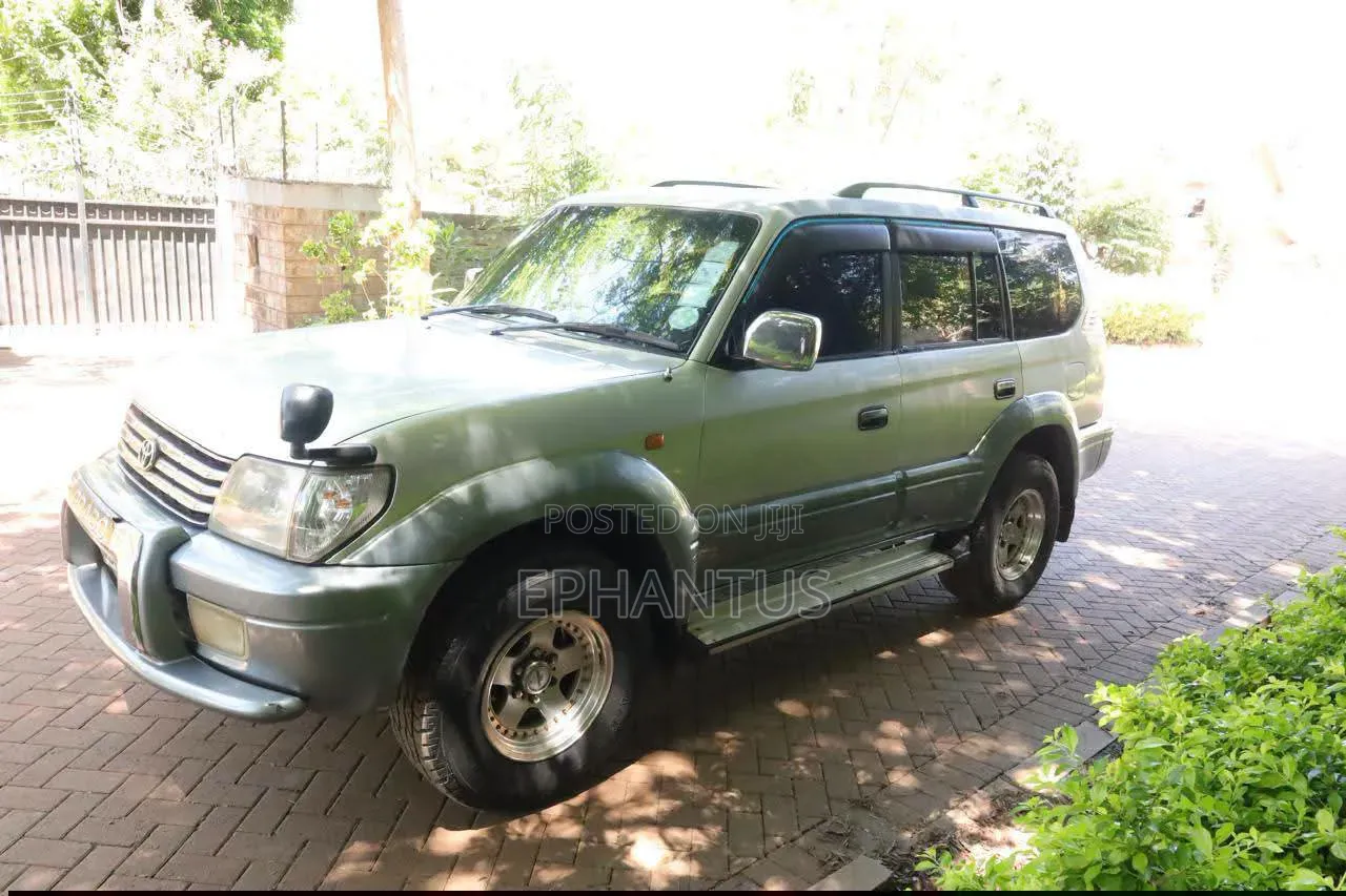 Toyota Land Cruiser Prado 3.4 5dr 2004 Silver