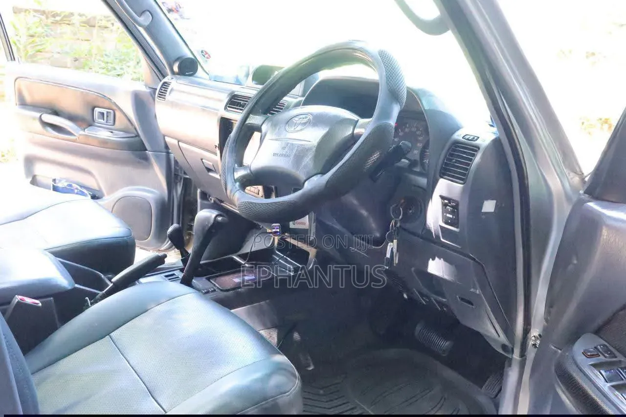 Toyota Land Cruiser Prado 3.4 5dr 2004 Silver