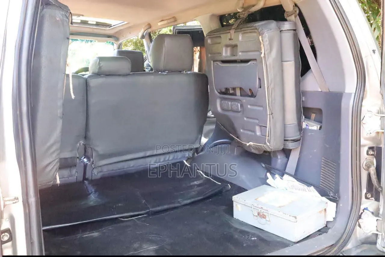 Toyota Land Cruiser Prado 3.4 5dr 2004 Silver