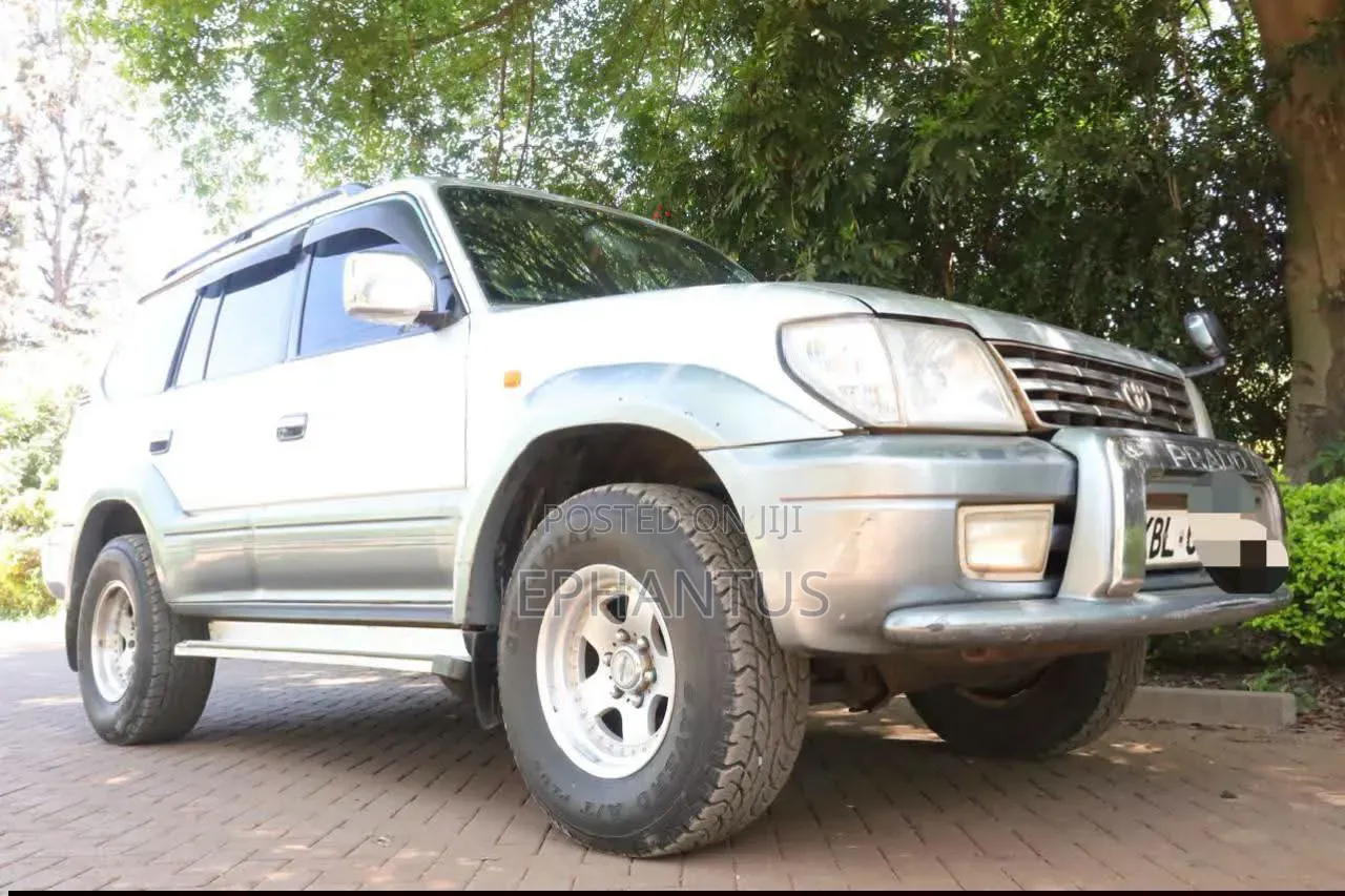 Toyota Land Cruiser Prado 3.4 5dr 2004 Silver