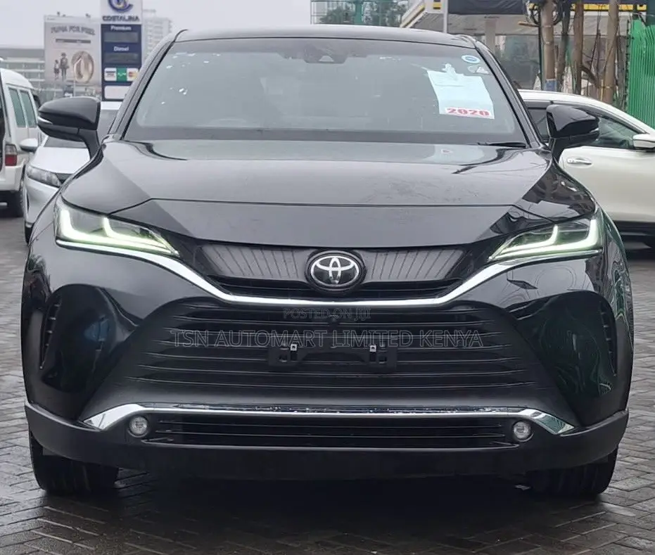 Toyota Harrier 2.0 2020 Black