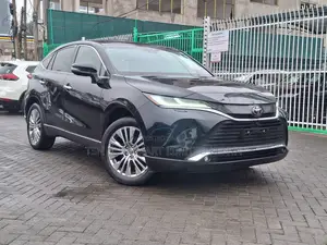 Toyota Harrier 2.0 2020 Black