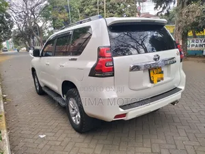 Toyota Land Cruiser Prado 2018 White