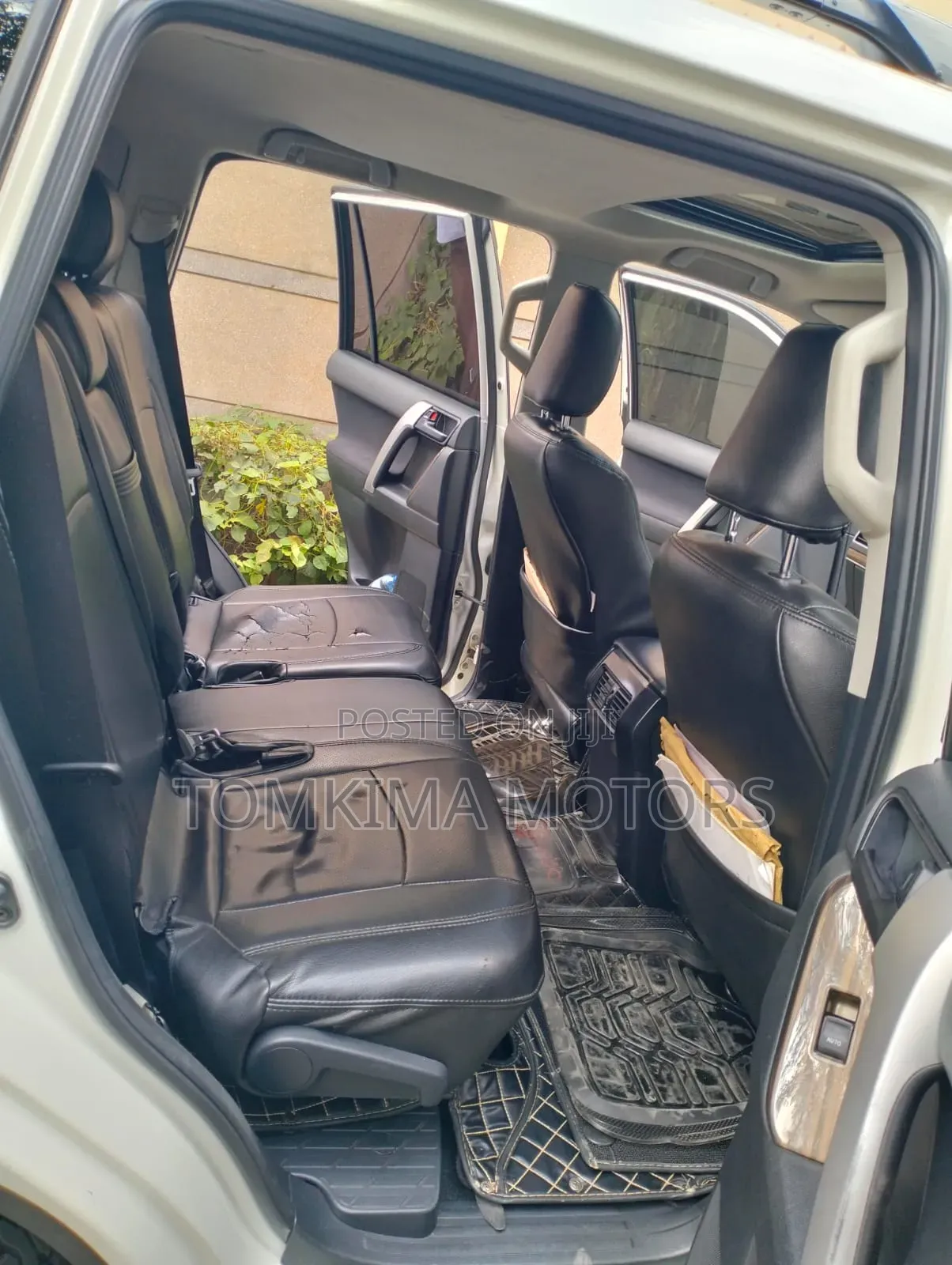 Toyota Land Cruiser Prado 2018 White