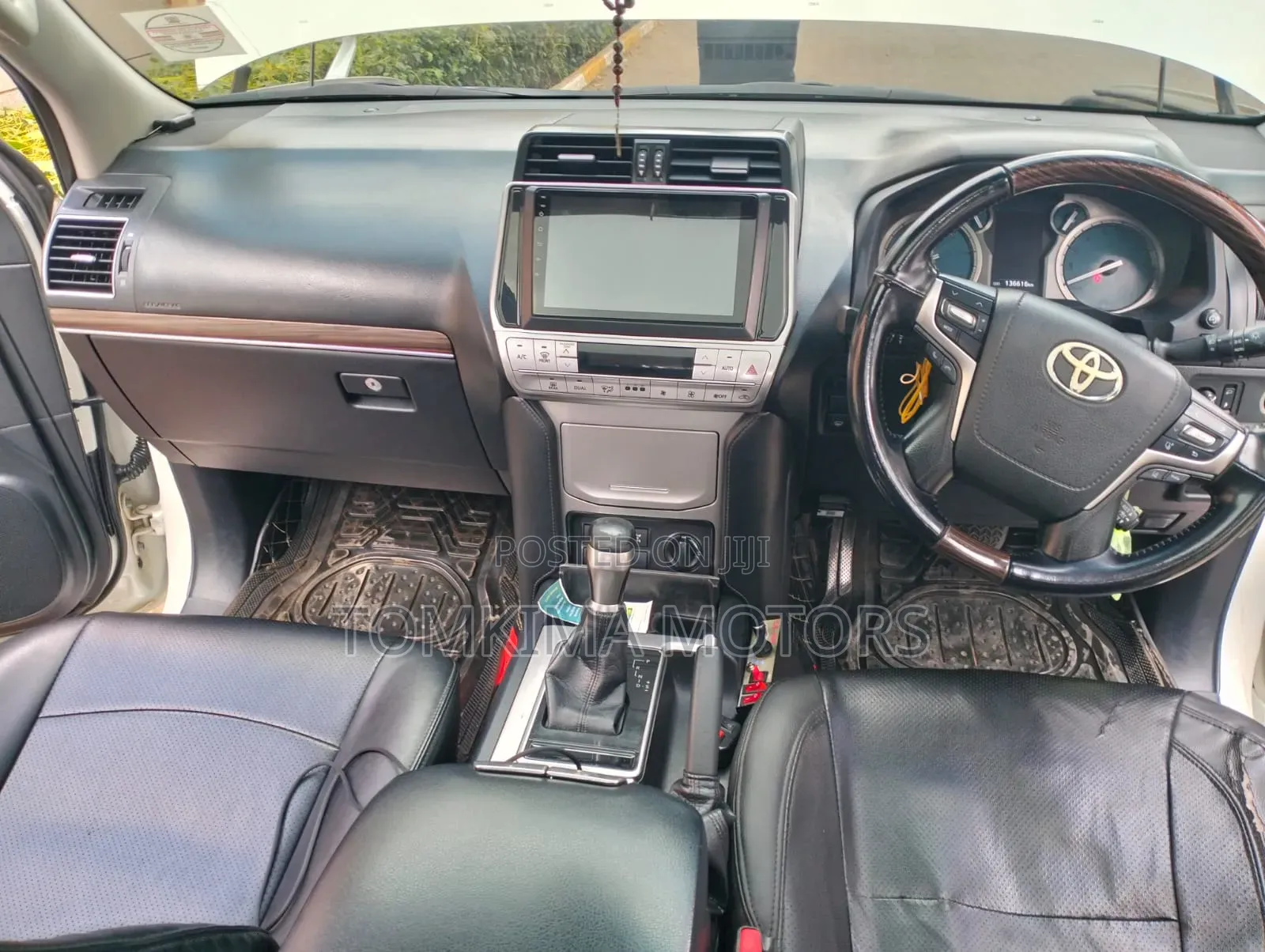 Toyota Land Cruiser Prado 2018 White