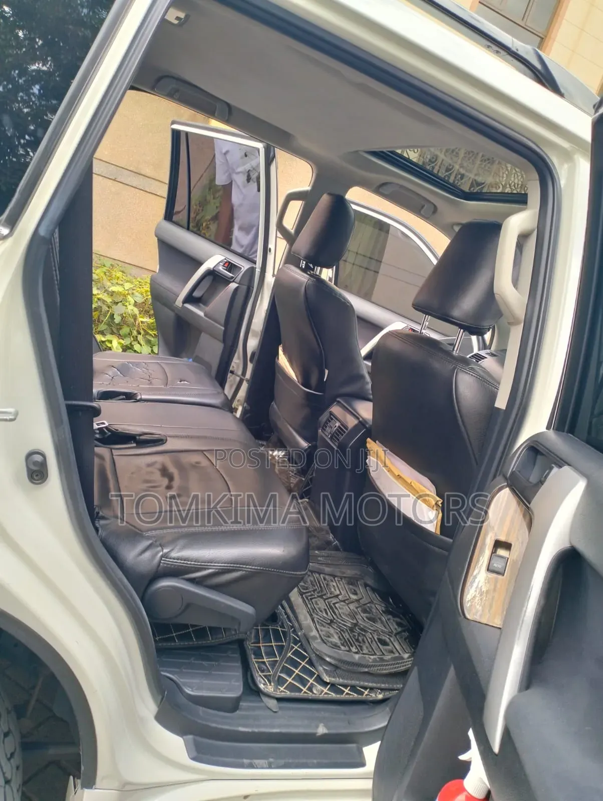 Toyota Land Cruiser Prado 2018 White