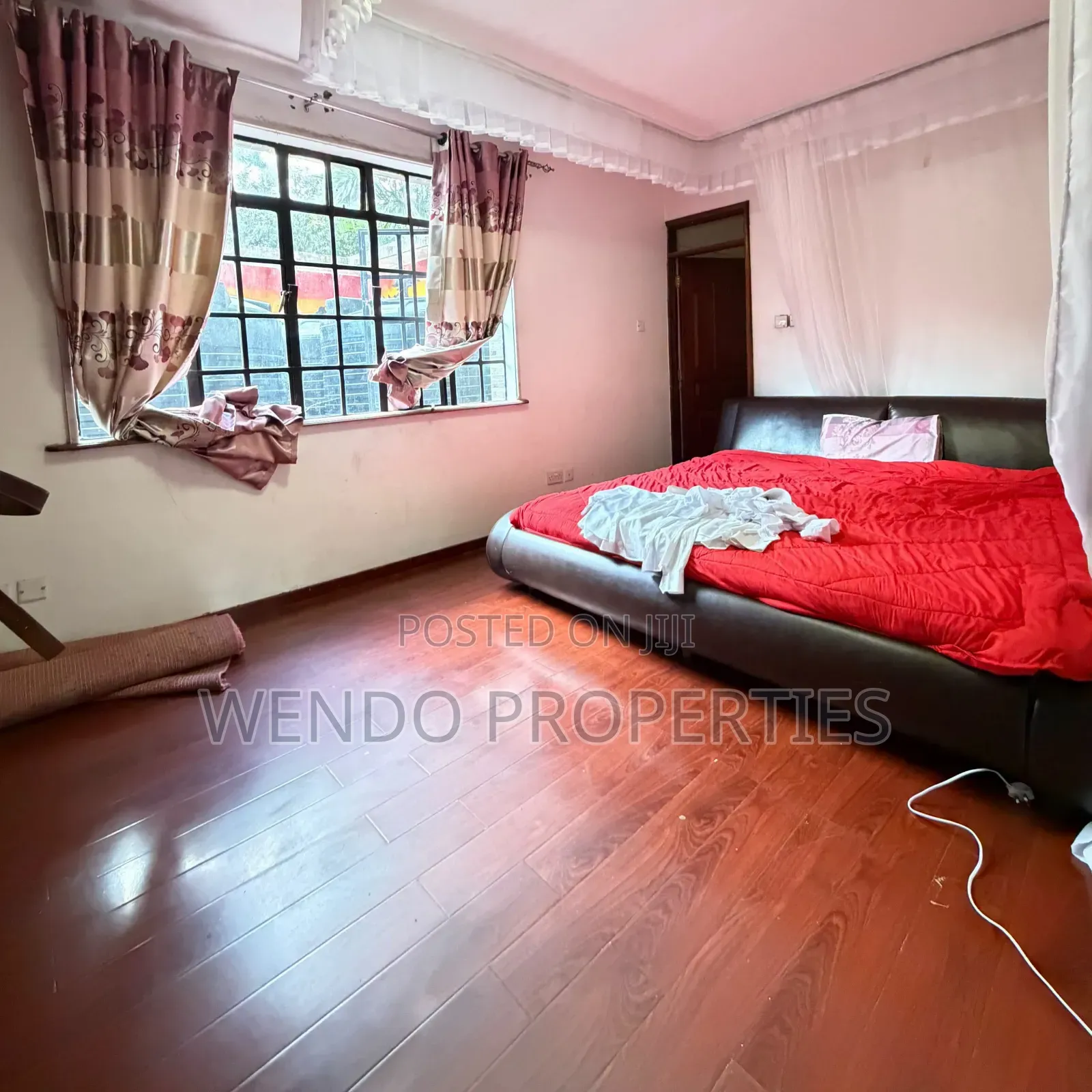 3bdrm Apartment in Valley Arcade for rent