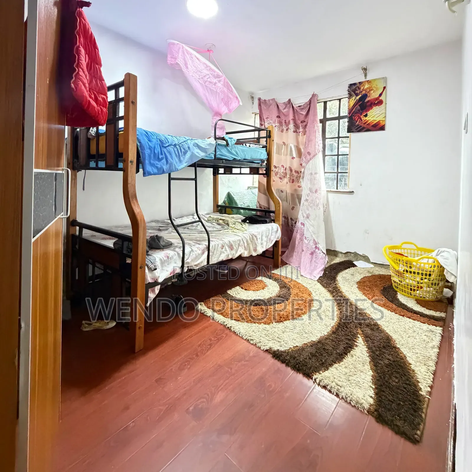 3bdrm Apartment in Valley Arcade for rent