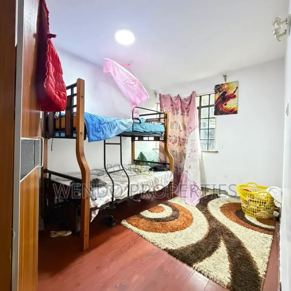 3bdrm Apartment in Valley Arcade for rent