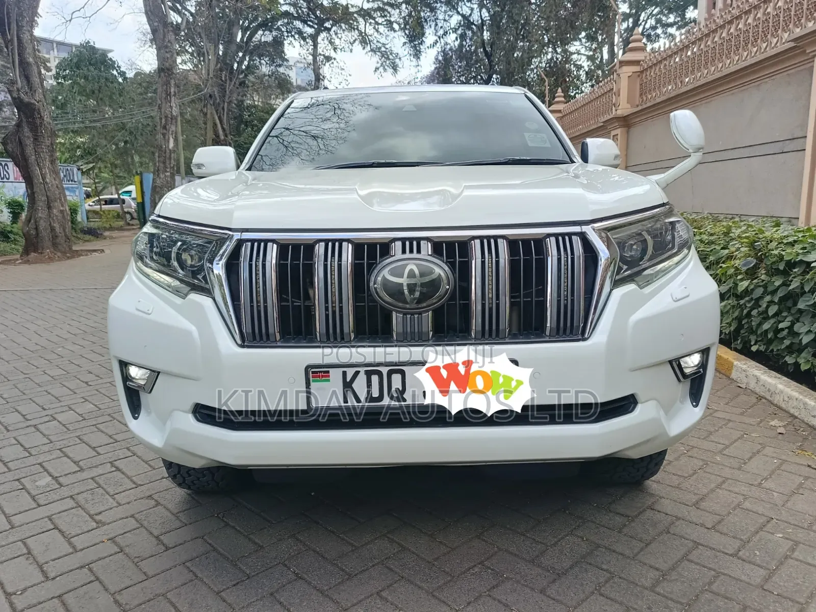 Toyota Land Cruiser Prado 2.8 2017 White