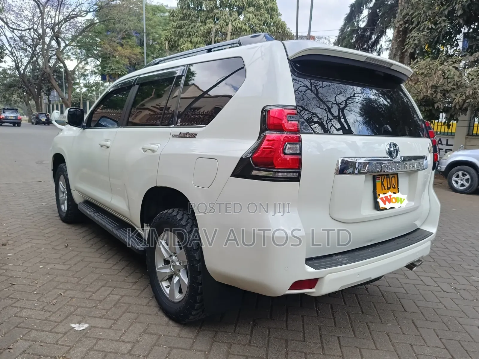 Toyota Land Cruiser Prado 2.8 2017 White