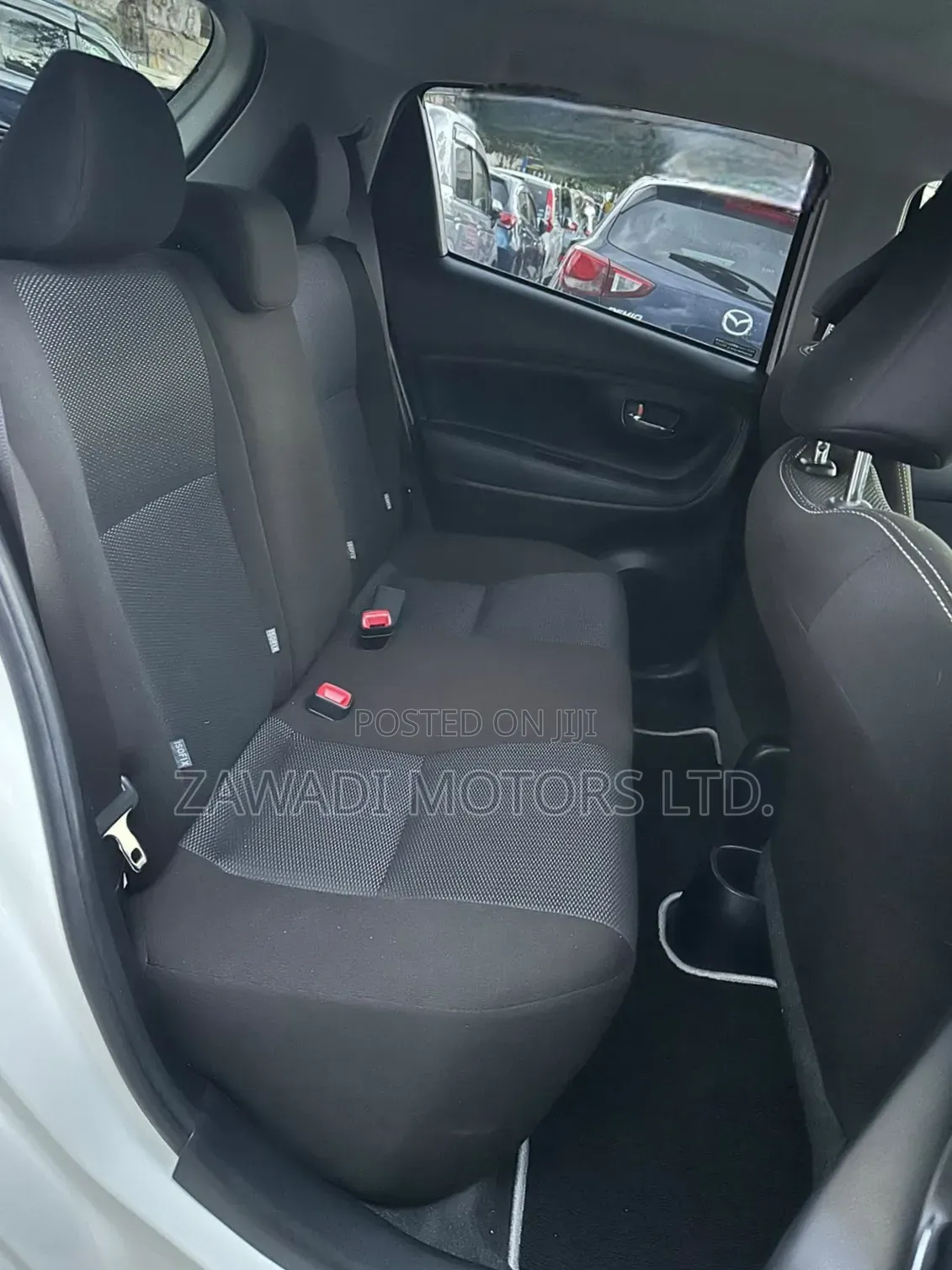 Toyota Vitz 1.3 FWD 5dr 2019 White
