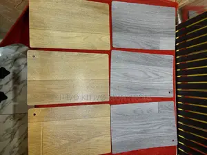 Mkeka Wa Mbao Vinyl Flooring