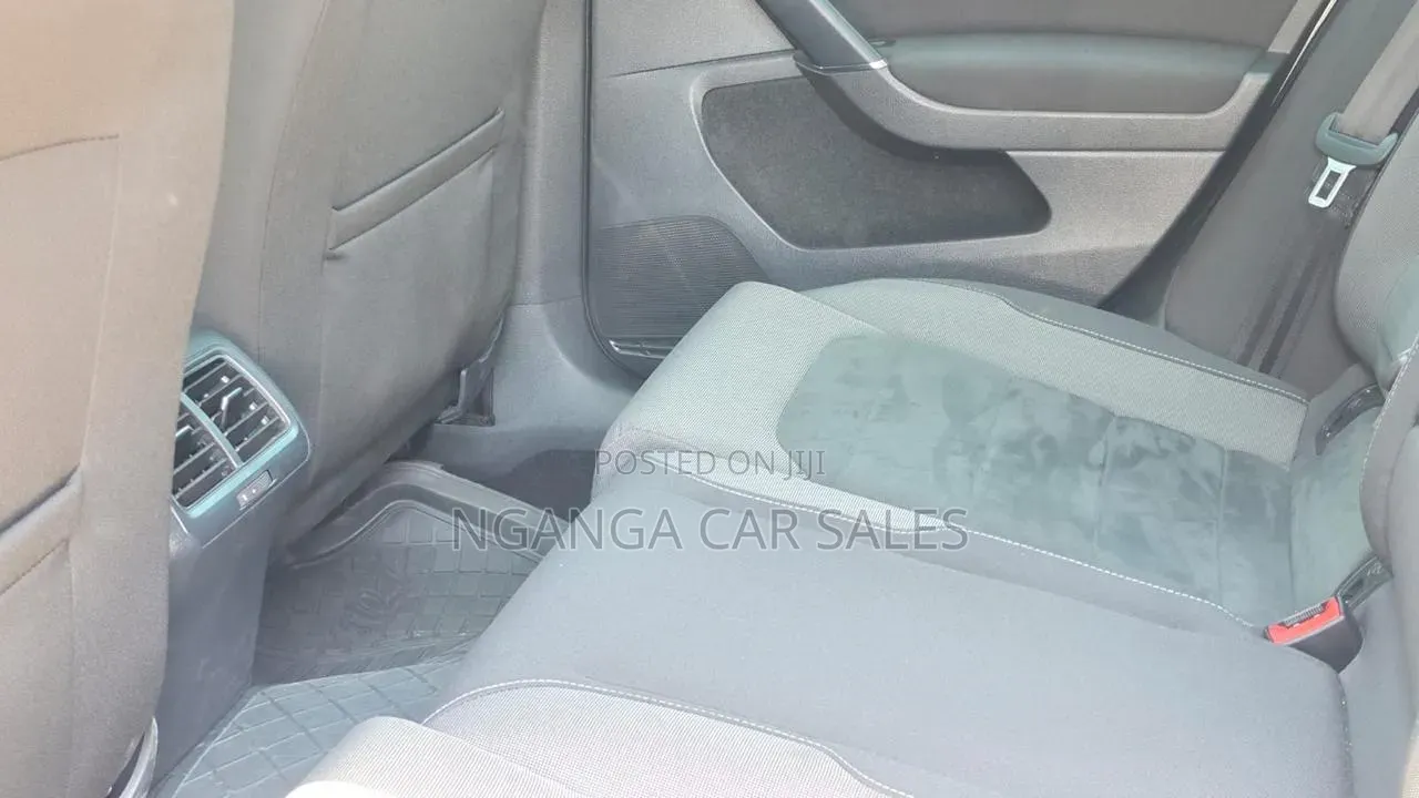 Volkswagen Golf 2019 Gray