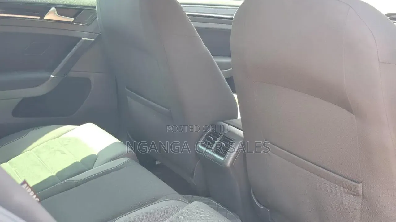 Volkswagen Golf 2019 Gray