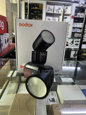 Godox V1 Round Head Flash for Canon
